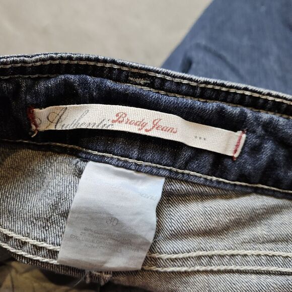 Brody Jeans Bermuda Style Denim Shorts Sz 30 Blue - Picture 5 of 9